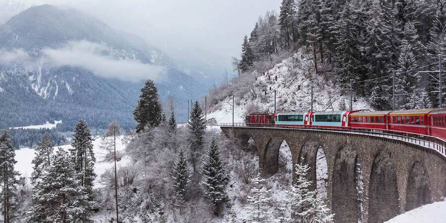 Glacier Express in Winter