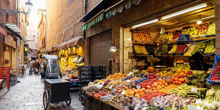 Savouring the flavours of Bologna and Parma